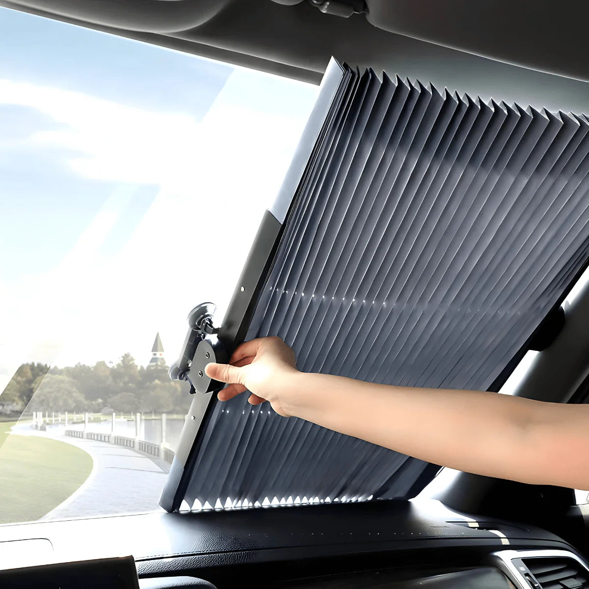 Zaštitna roletna za auto ☀️ blokira UV i hladi kabinu